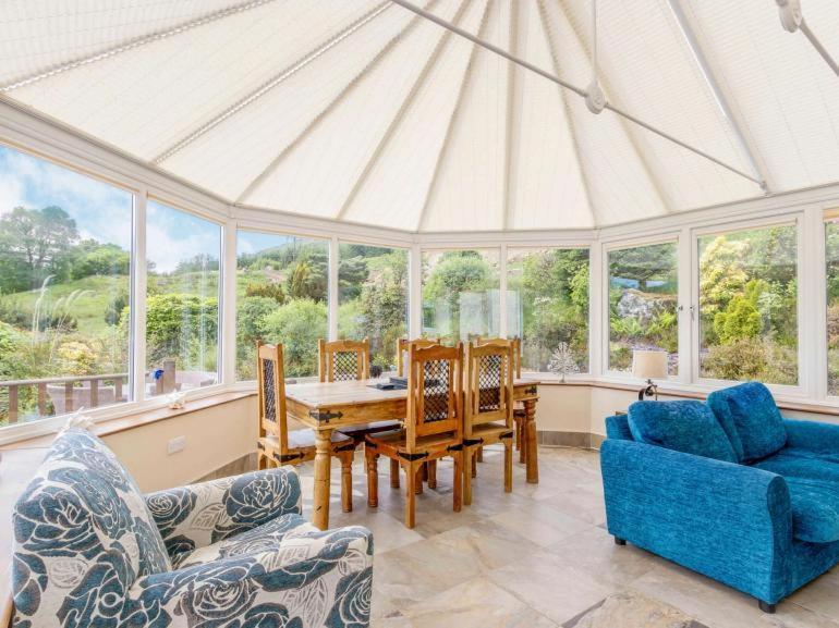 3 Bedroom Luxury Home, Hot Tub, Stunning Views Of Killin, Sitting On The River Dochart Zewnętrze zdjęcie